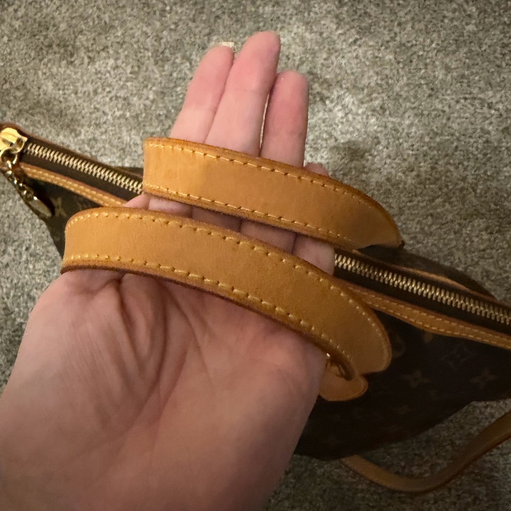Louis Vuitton Classic Brown Monogram Tote AUTHENTIC no flaws! - Picture 8 of 14